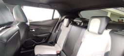 Peugeot e-2008 completo