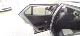 Peugeot e-2008 completo