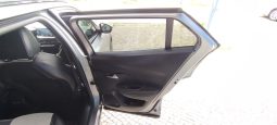 Peugeot e-2008 completo