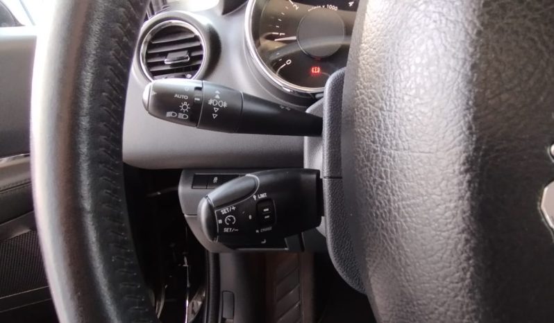Peugeot 3008 cx Auto completo