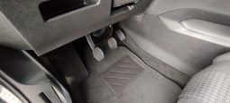 Peugeot 3008 completo
