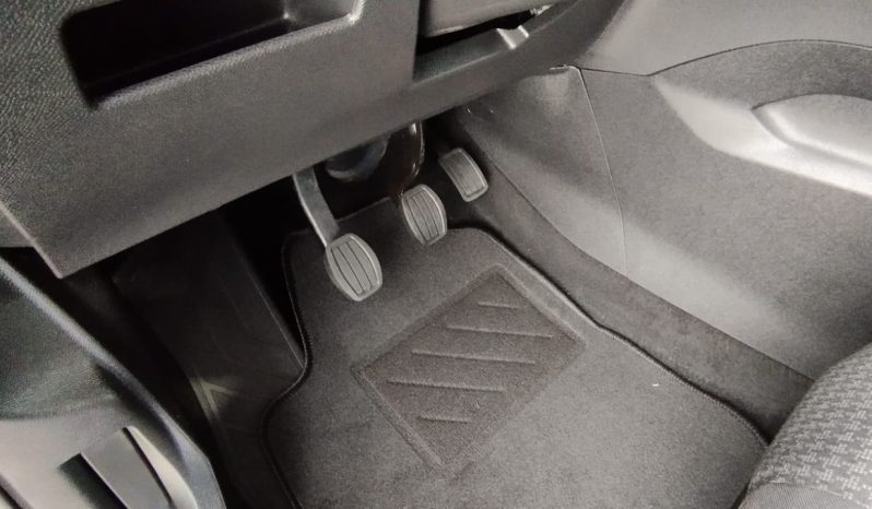 Peugeot 3008 completo