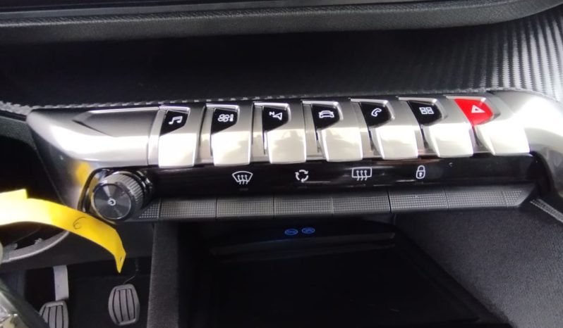 Peugeot 3008 completo