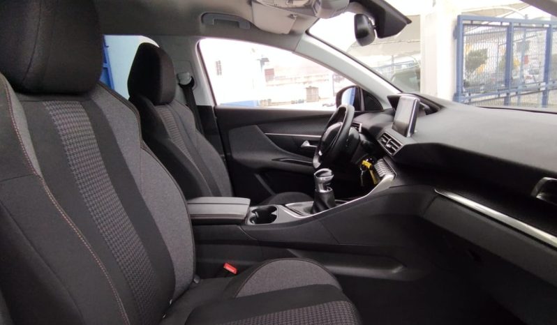 Peugeot 3008 completo