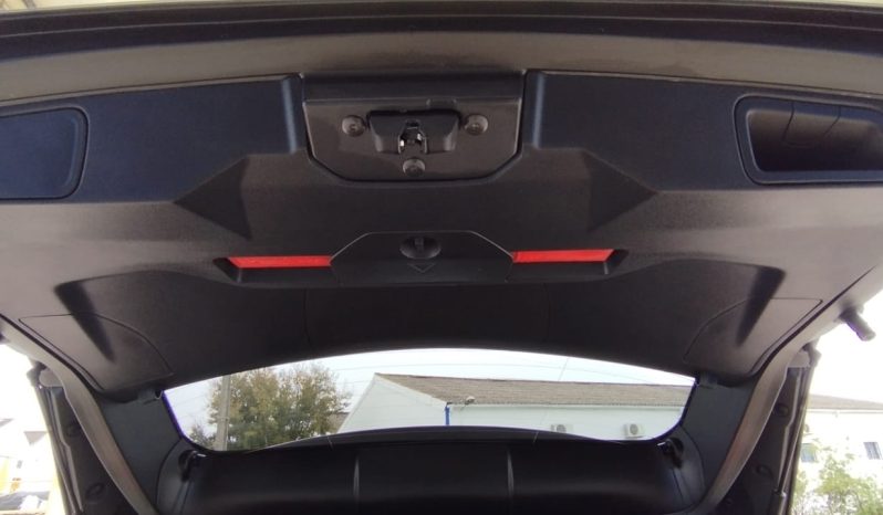 Peugeot 3008 completo