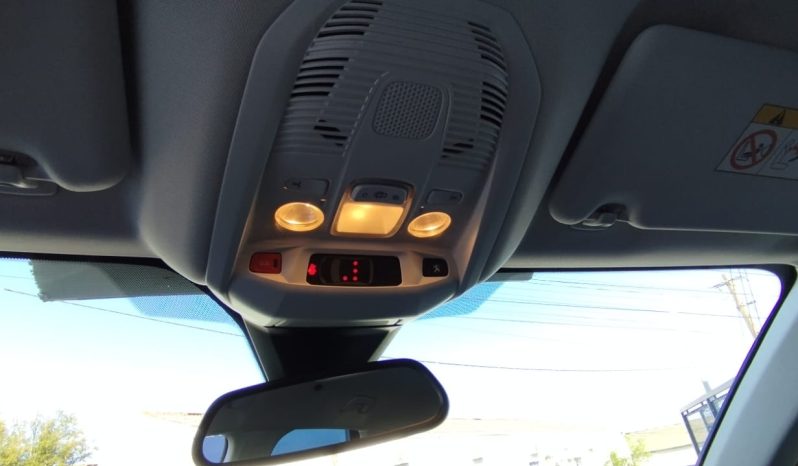 Peugeot 3008 completo