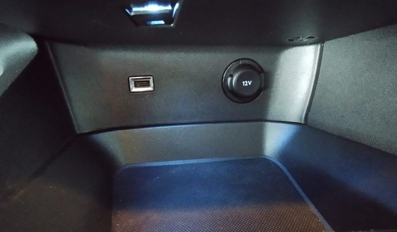 Peugeot 3008 completo