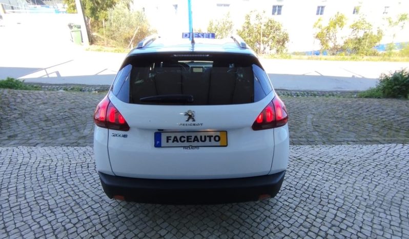 Peugeot 2008 completo