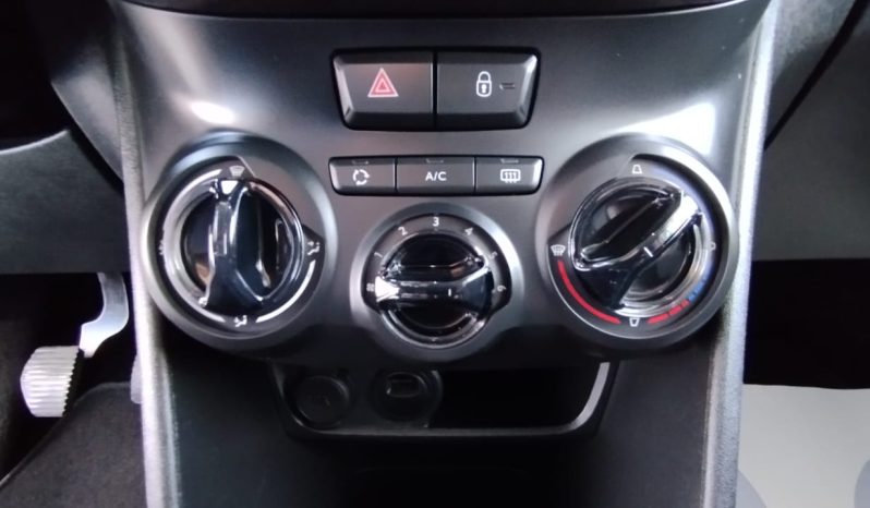 Peugeot 2008 completo