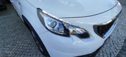 Peugeot 2008 completo