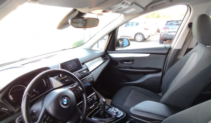 BMW 216d 7L completo