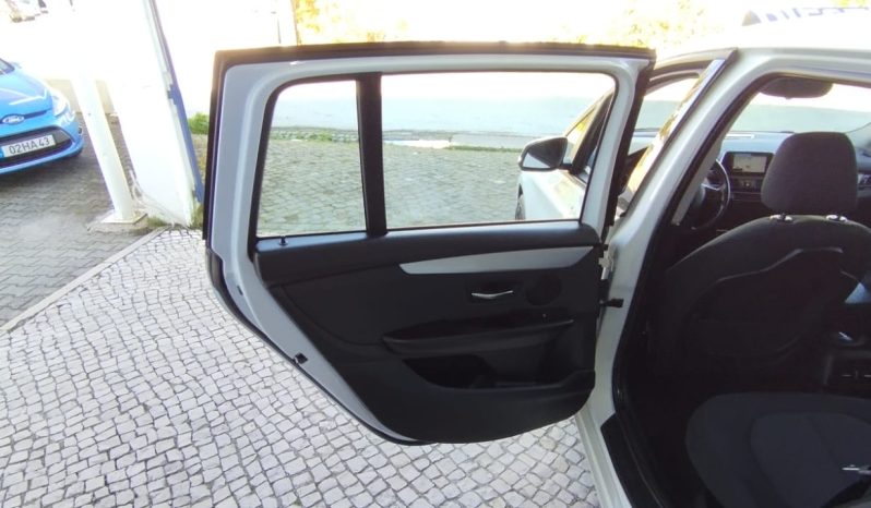 BMW 216d 7L completo