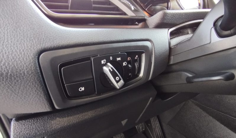 BMW 216d 7L completo