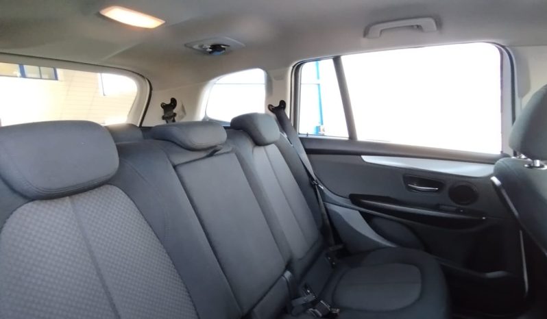 BMW 216d 7L completo