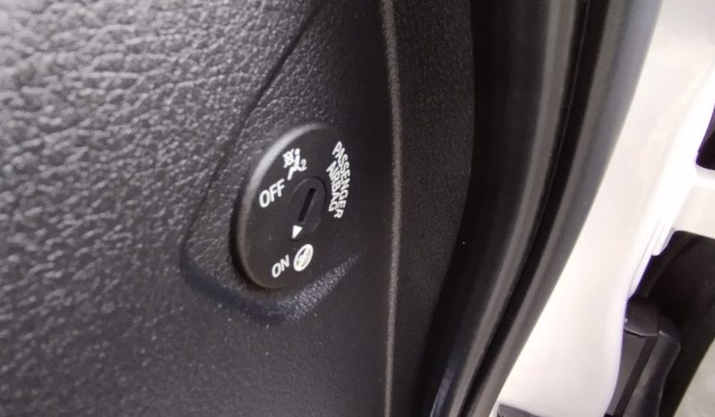 BMW 216d 7L completo