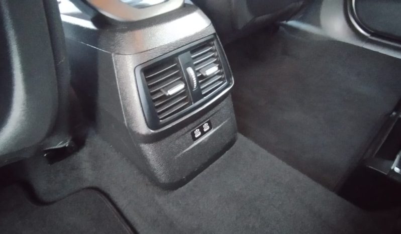 BMW 216d 7L completo