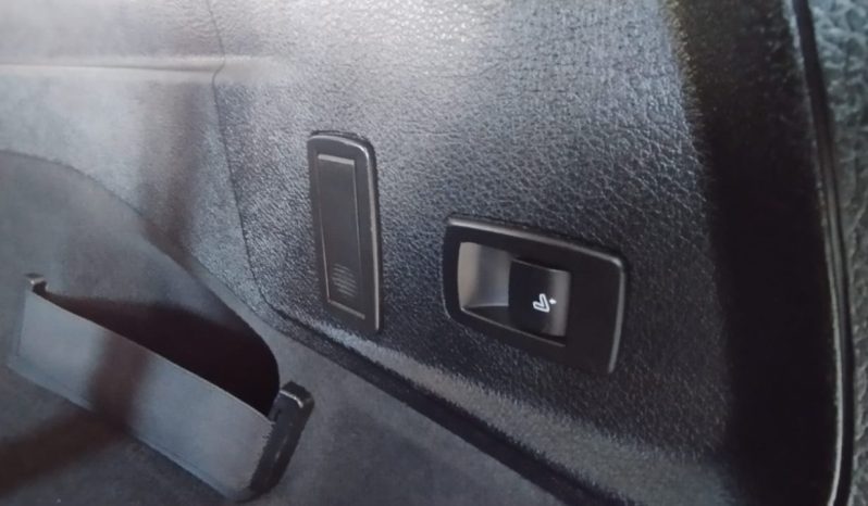 BMW 216d 7L completo