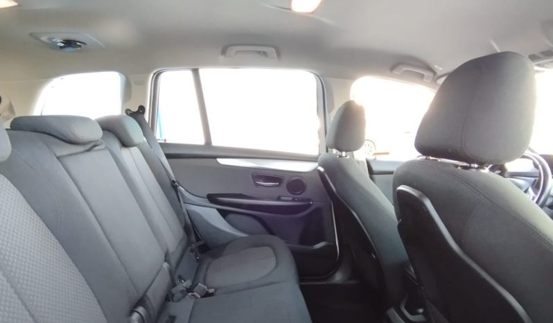 BMW 216d 7L completo
