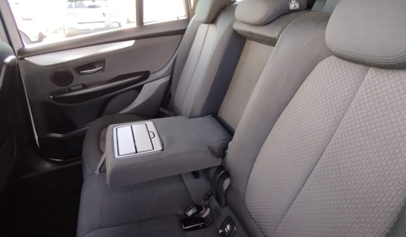 BMW 216d 7L completo