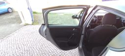 Peugeot 208 completo