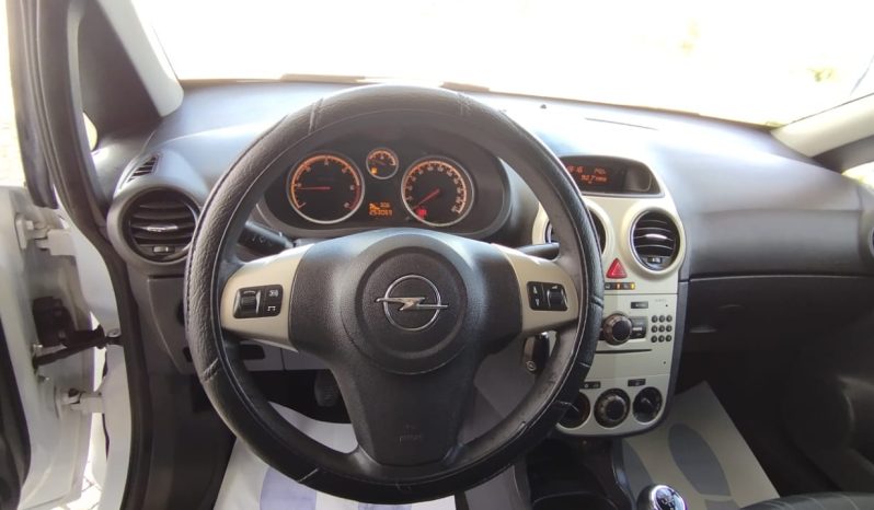 Opel Corsa completo