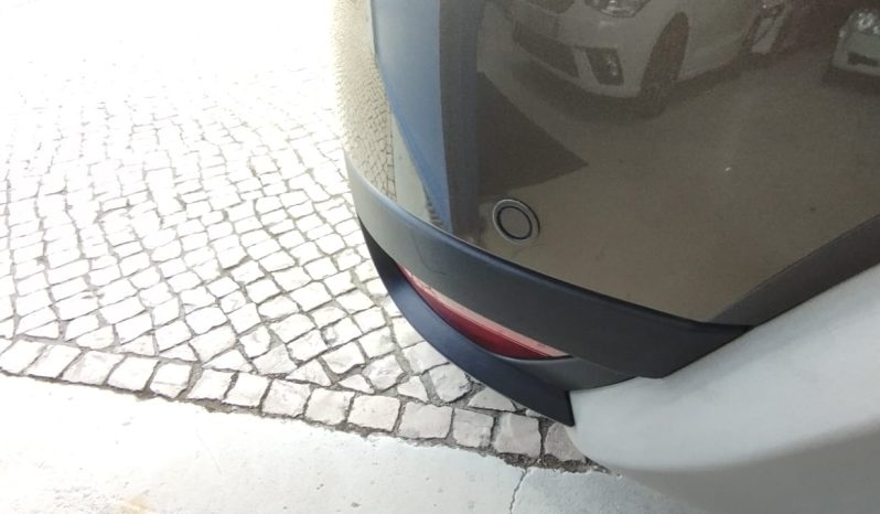 Dacia Duster GPL completo