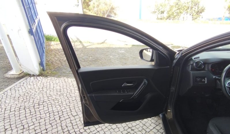 Dacia Duster GPL completo
