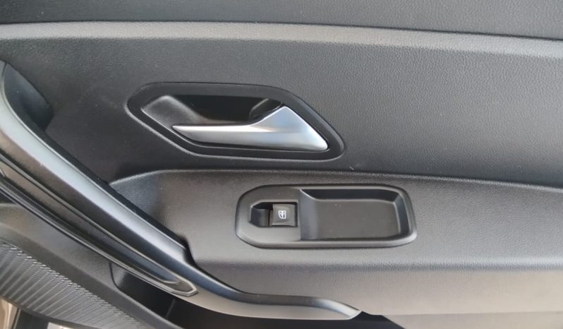 Dacia Duster GPL completo