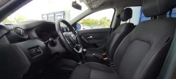 Dacia Duster GPL completo