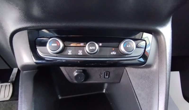 Opel e-Corsa completo
