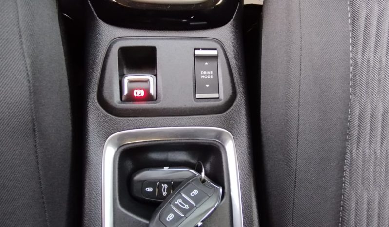 Opel e-Corsa completo