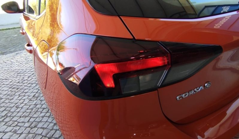 Opel e-Corsa completo