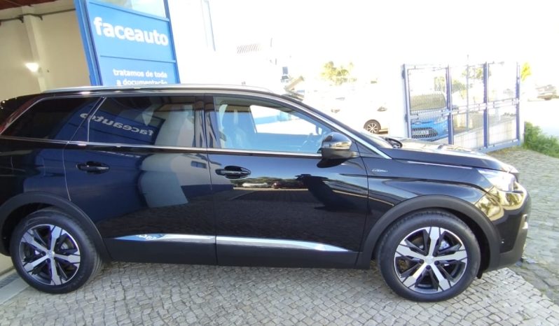 Peugeot 5008 completo