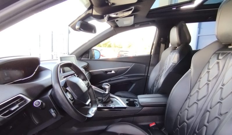 Peugeot 5008 completo