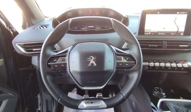 Peugeot 5008 completo