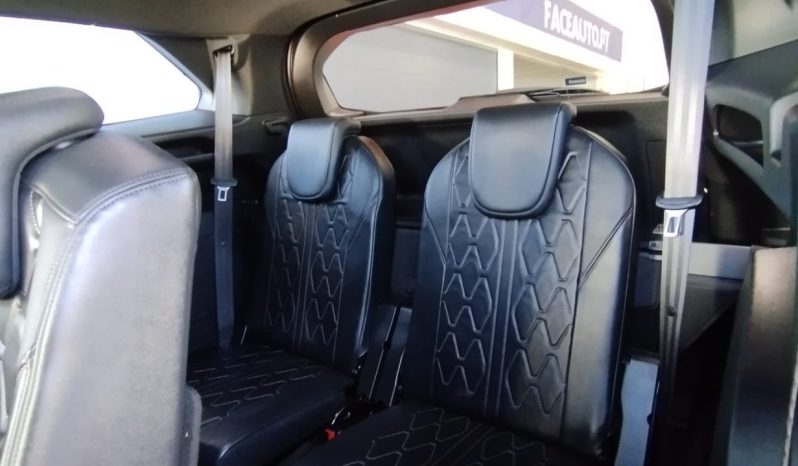 Peugeot 5008 completo
