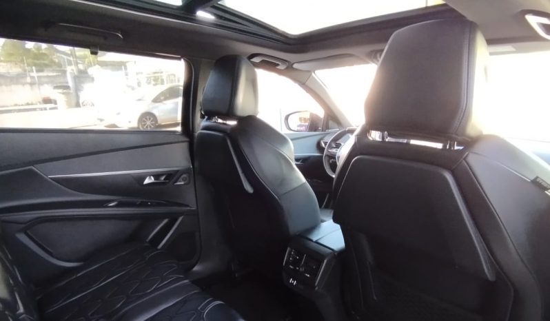Peugeot 5008 completo