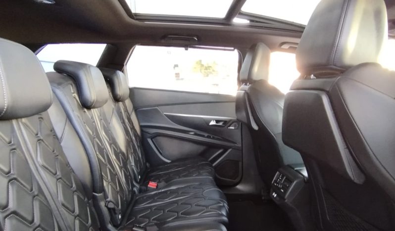 Peugeot 5008 completo