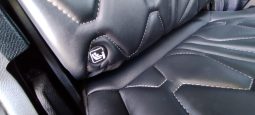 Peugeot 5008 completo