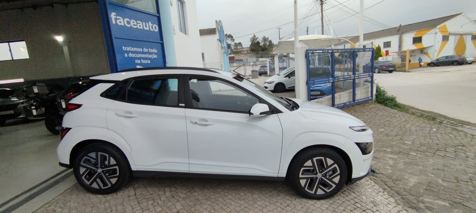 Hyundai KAUAI / Kona