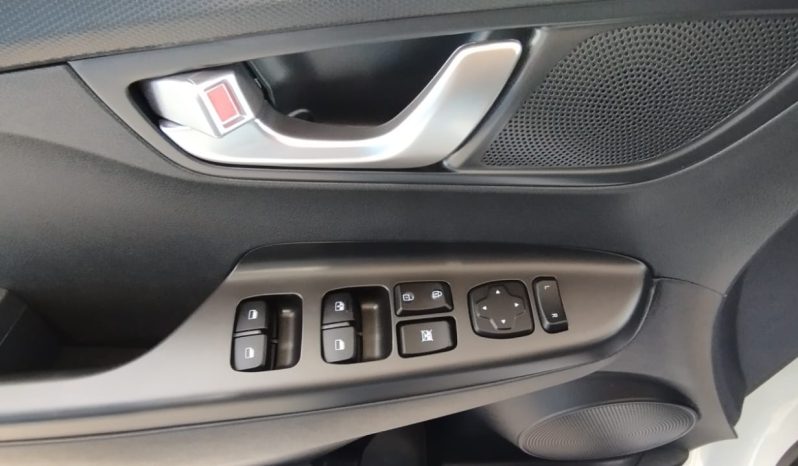 Hyundai KAUAI / Kona completo