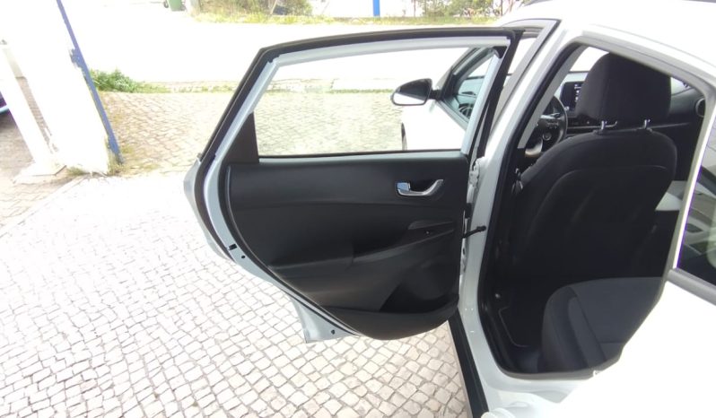 Hyundai KAUAI / Kona completo