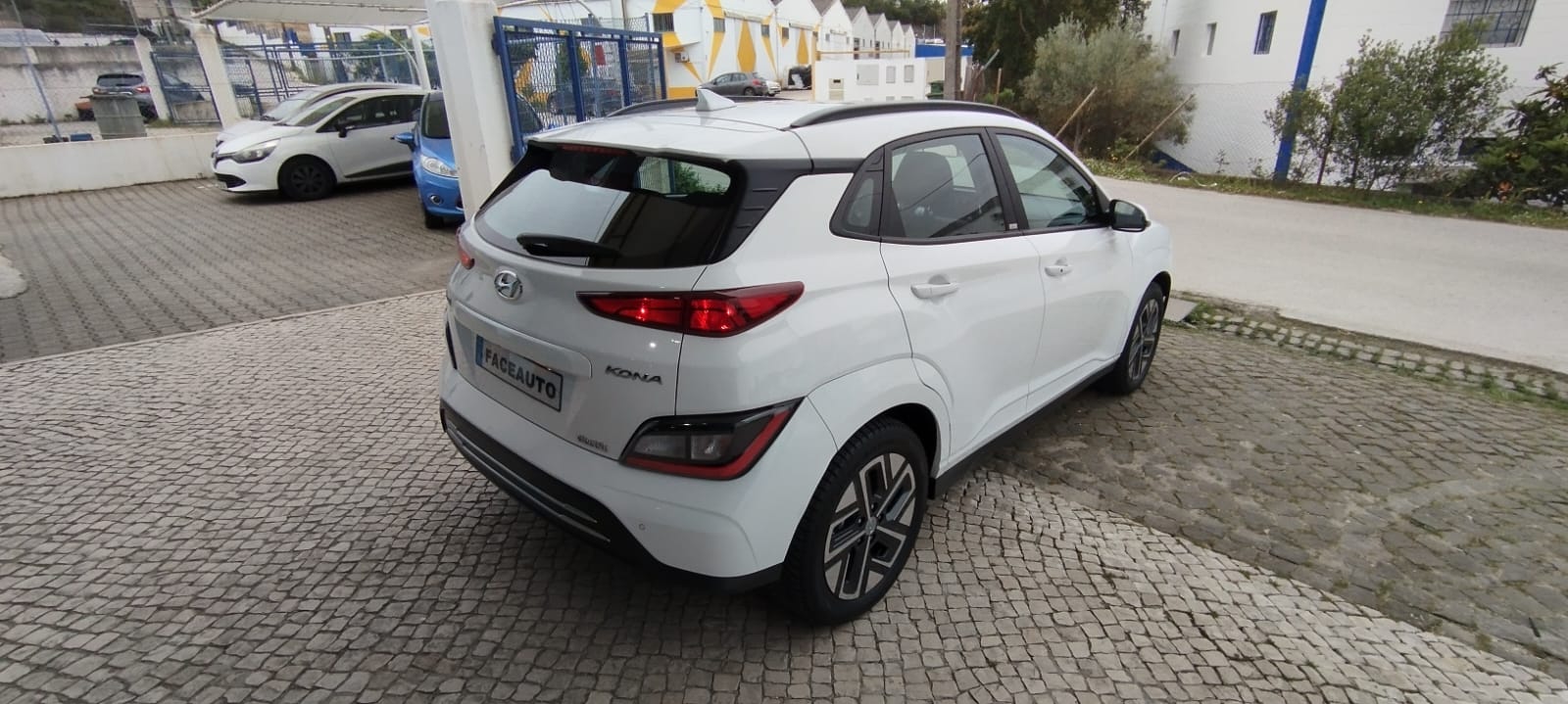 Hyundai KAUAI / Kona