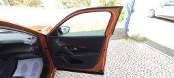 Peugeot e-2008 completo