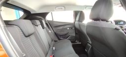 Peugeot e-2008 completo