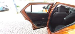 Peugeot e-2008 completo