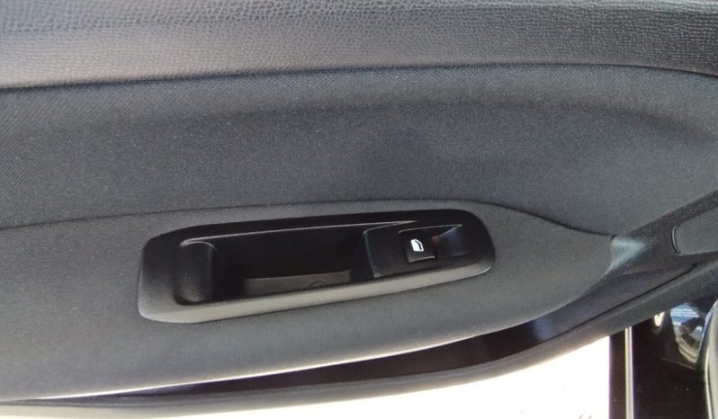 Peugeot 308 completo