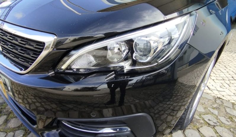 Peugeot 308 completo