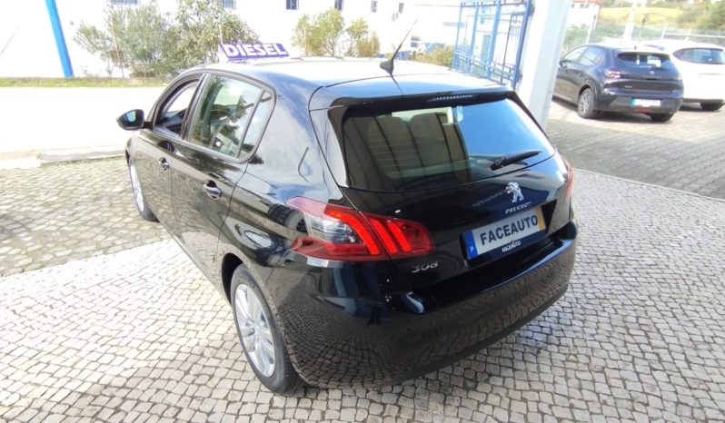 Peugeot 308 completo