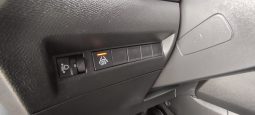 Peugeot e-2008 completo